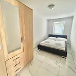 Apartman Zara *