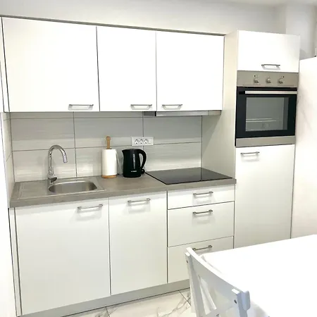 Zara Apartmán *