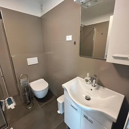 Apartament Zara *